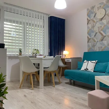 Apartament Unezko Lägenhet