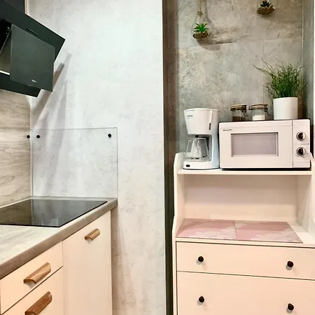 Apartament Unezko Lägenhet *