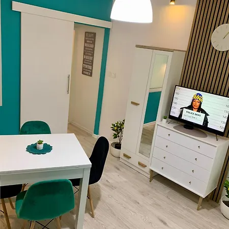 Apartament Unezko Lägenhet *