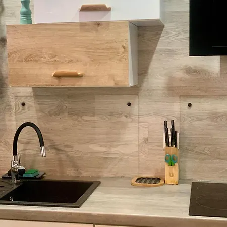 Lägenhet Apartament Unezko *